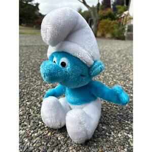 Vtg 1979 Smurf plush peyo-Wallace berrie co. Filled with shredded nut shells